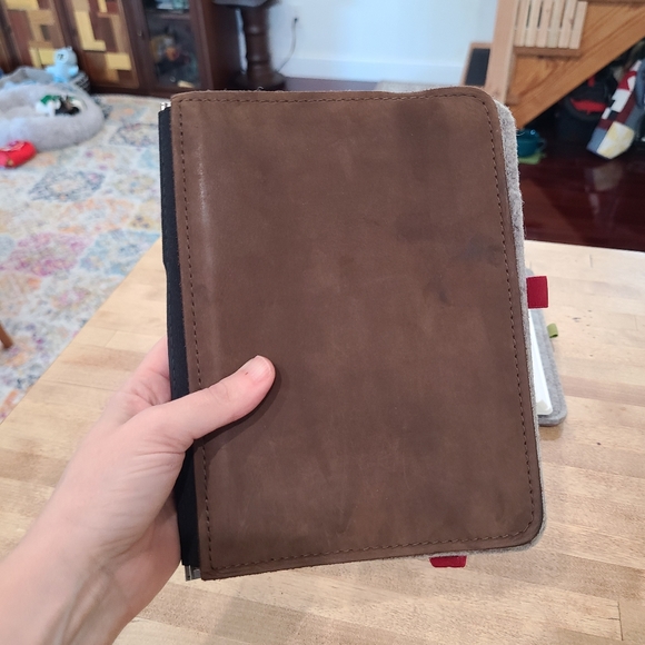 Roterfaden M A5 Travelers Notebook Leather Cover Taschenbegleiter - Picture 14 of 15